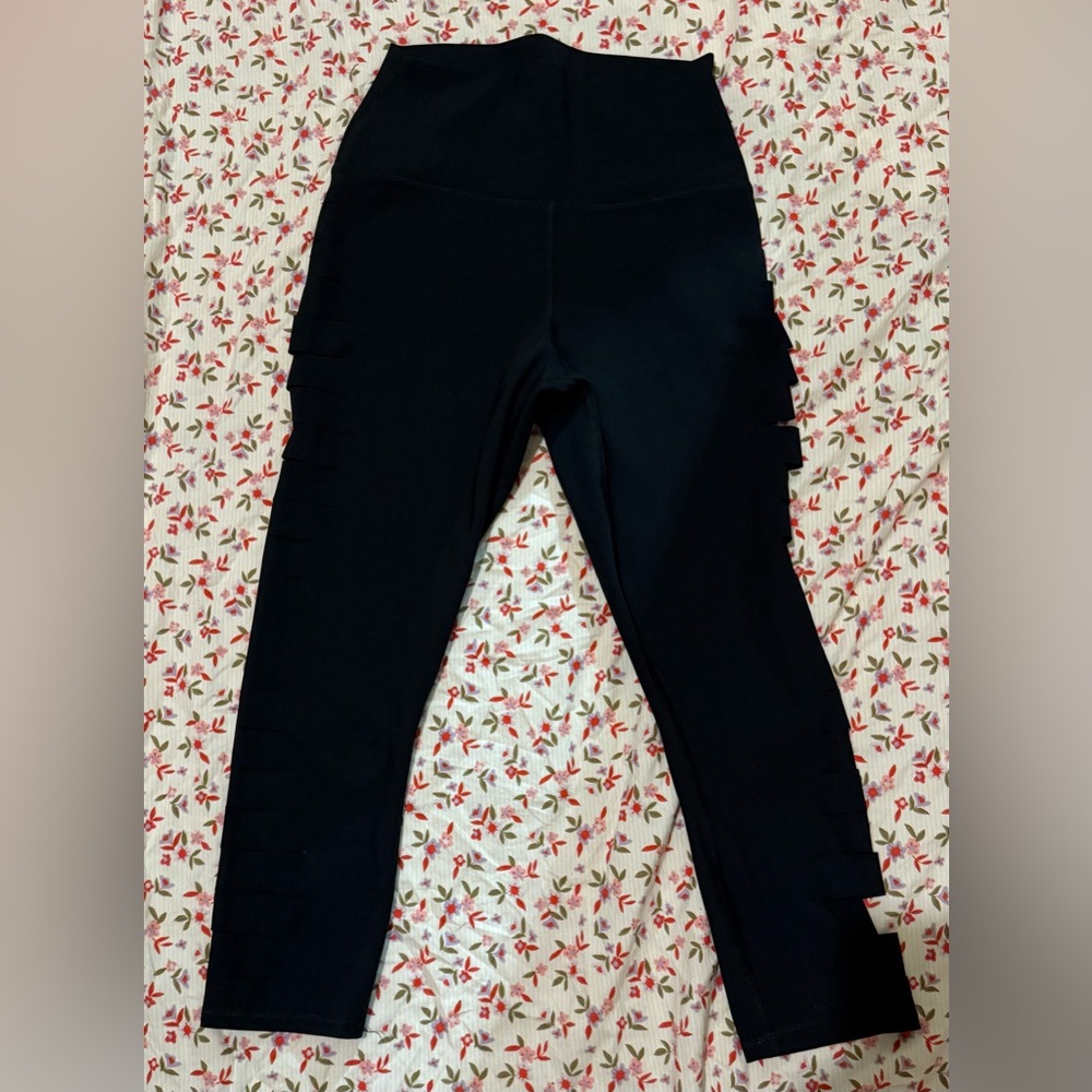 ALO Yoga Black High-Waist Leggings with Side Strap Detail